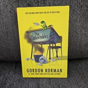 Scholastic Yellow and Green 'The Unteachables' Book